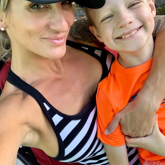 Meet your Posher, Melissa - Picture 16 of 16